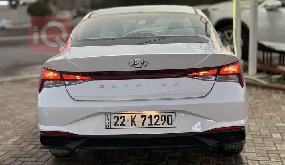 هیوندای ئەلەنترا